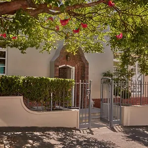 Cape Town hotels &amp; apartments, all accommodations in Cape Town