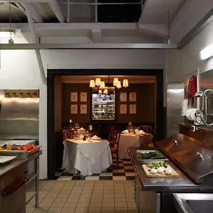 Cape Town hotels &amp; apartments, all accommodations in Cape Town