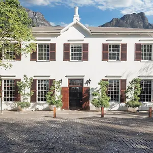Cape Town hotels &amp; apartments, all accommodations in Cape Town